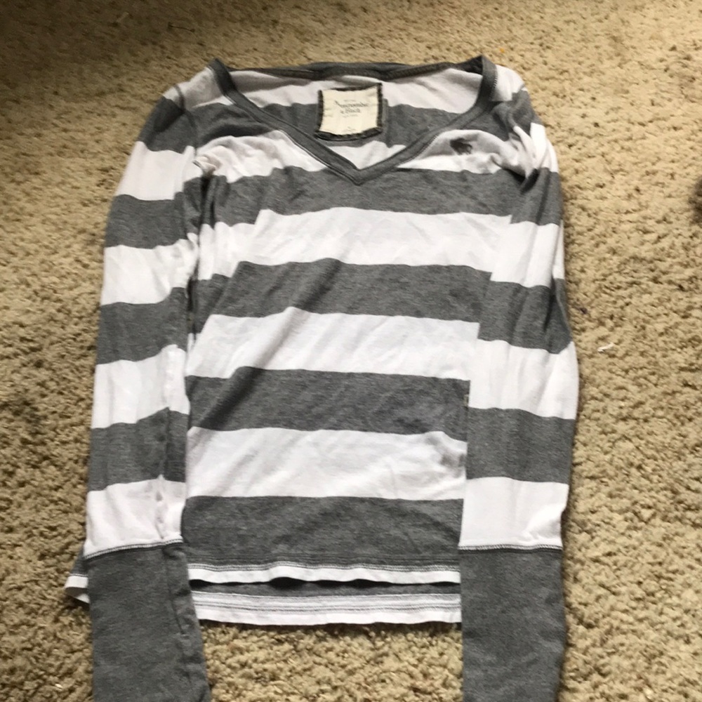 A&F long sleeve